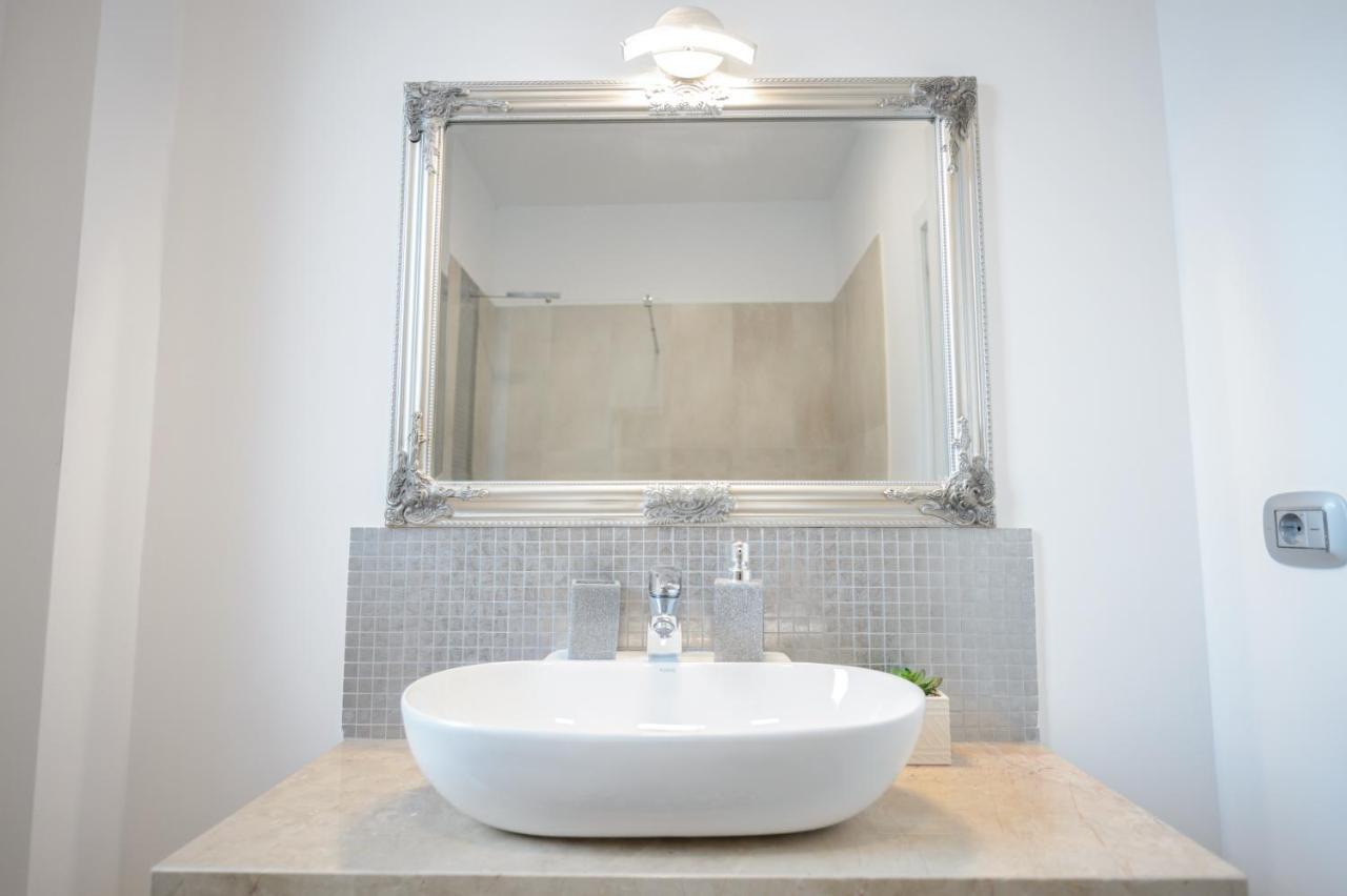 Rbk Residence ナボダリ エクステリア 写真